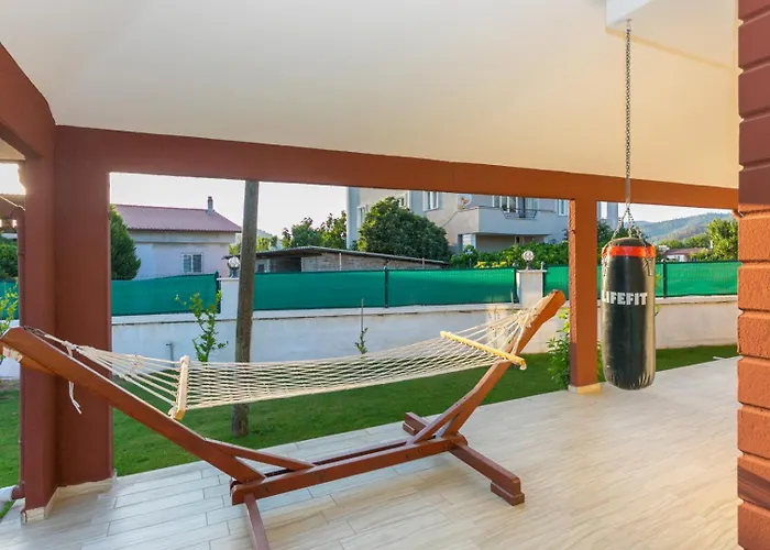 Denis Вилла Мугла